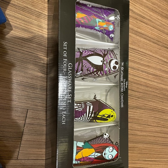 Nightmare before Christmas tumbler glasses